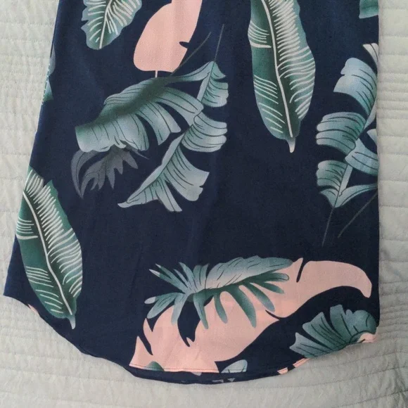 EUC✨medium high neck blue tropical print spaghetti strap dress - Picture 10 of 13